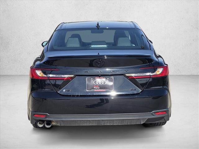 Used 2026 Toyota Camry SE w/ Convenience Package image 6