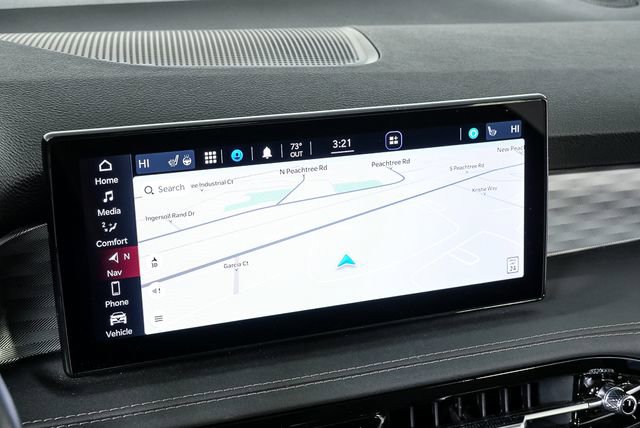 Used 2024 Alfa Romeo Tonale Veloce w/ Premium Interior Package image 3