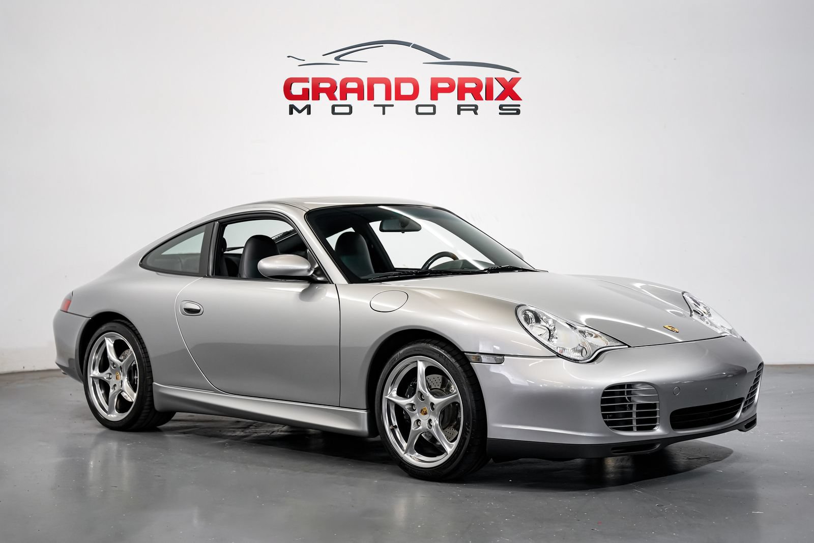 Used 2004 Porsche 911 Carrera RWD image 1