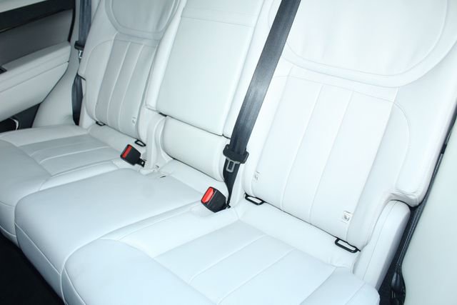 Used 2024 Land Rover Range Rover Sport SE image 24