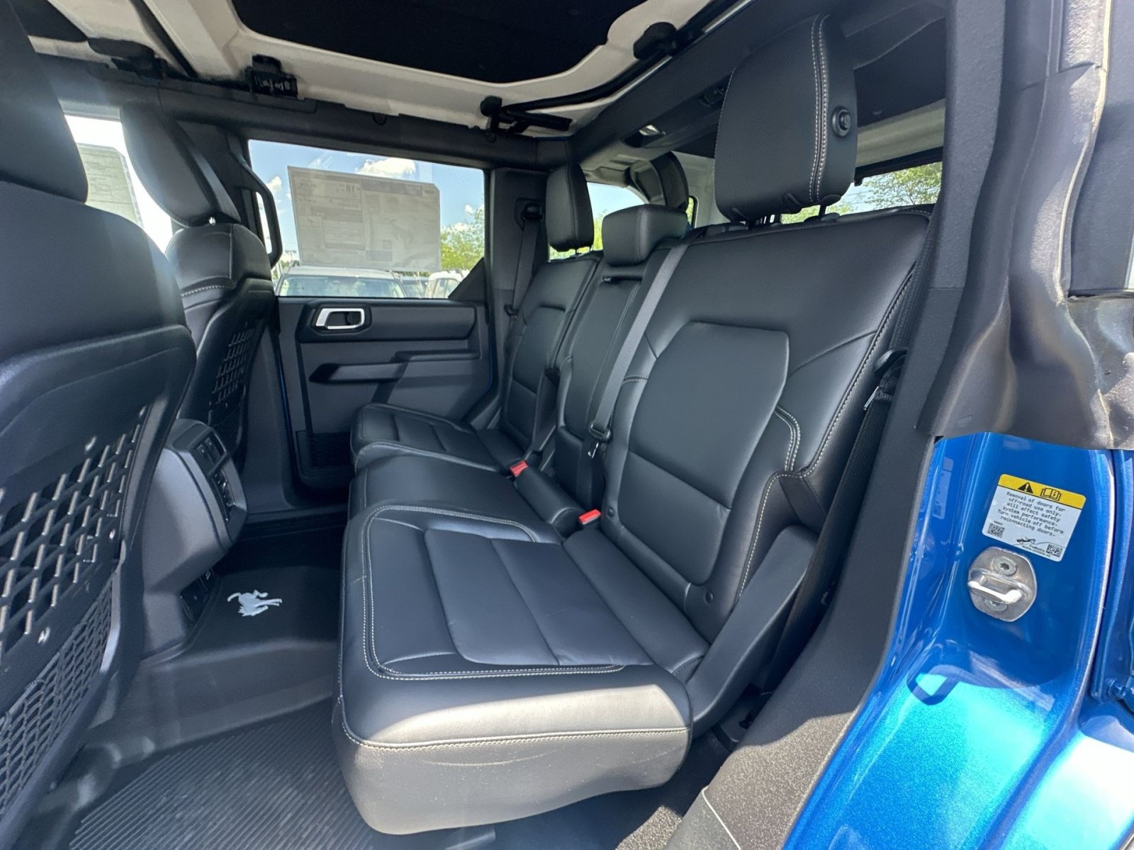 New 2025 Ford Bronco Badlands w/ Sasquatch Package AWD/4WD image 32