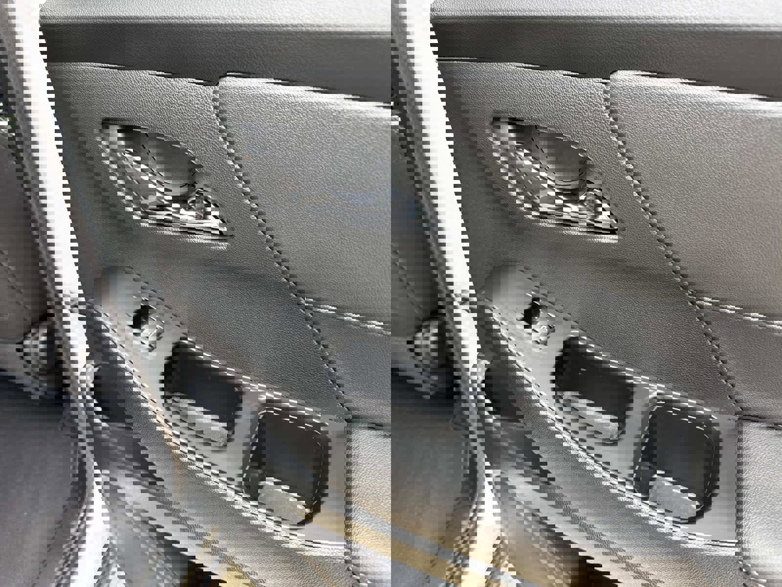 Used 2023 Chevrolet Traverse LT image 20