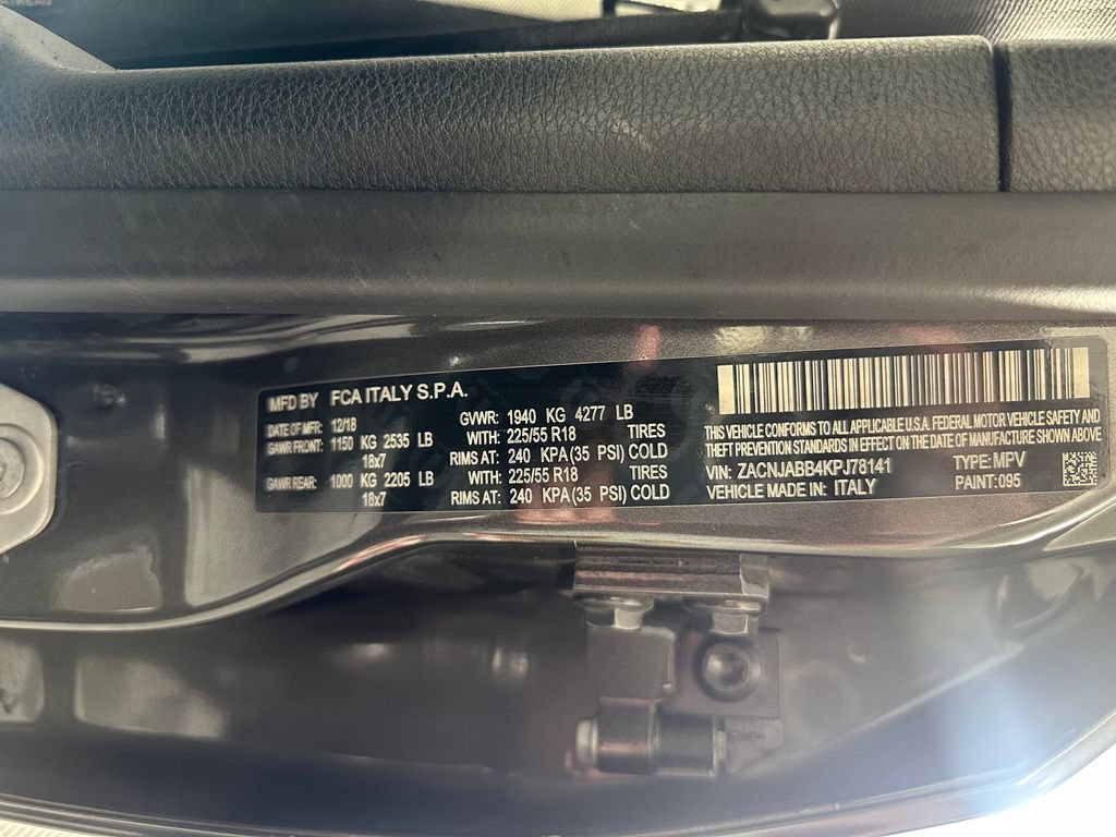 Used 2019 Jeep Renegade Latitude w/ UConnect 8.4 Nav Group FWD image 34