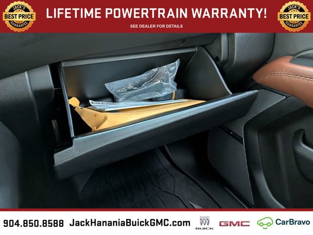 Used 2024 GMC Yukon XL Denali Ultimate AWD/4WD image 27
