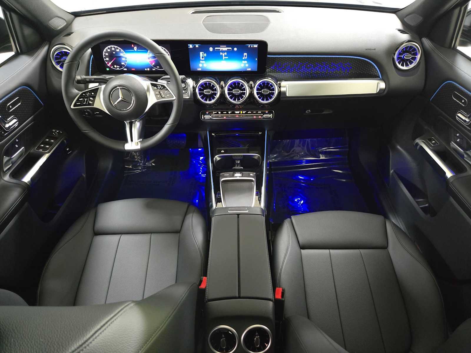 New 2026 Mercedes-Benz GLB 250 4MATIC image 18