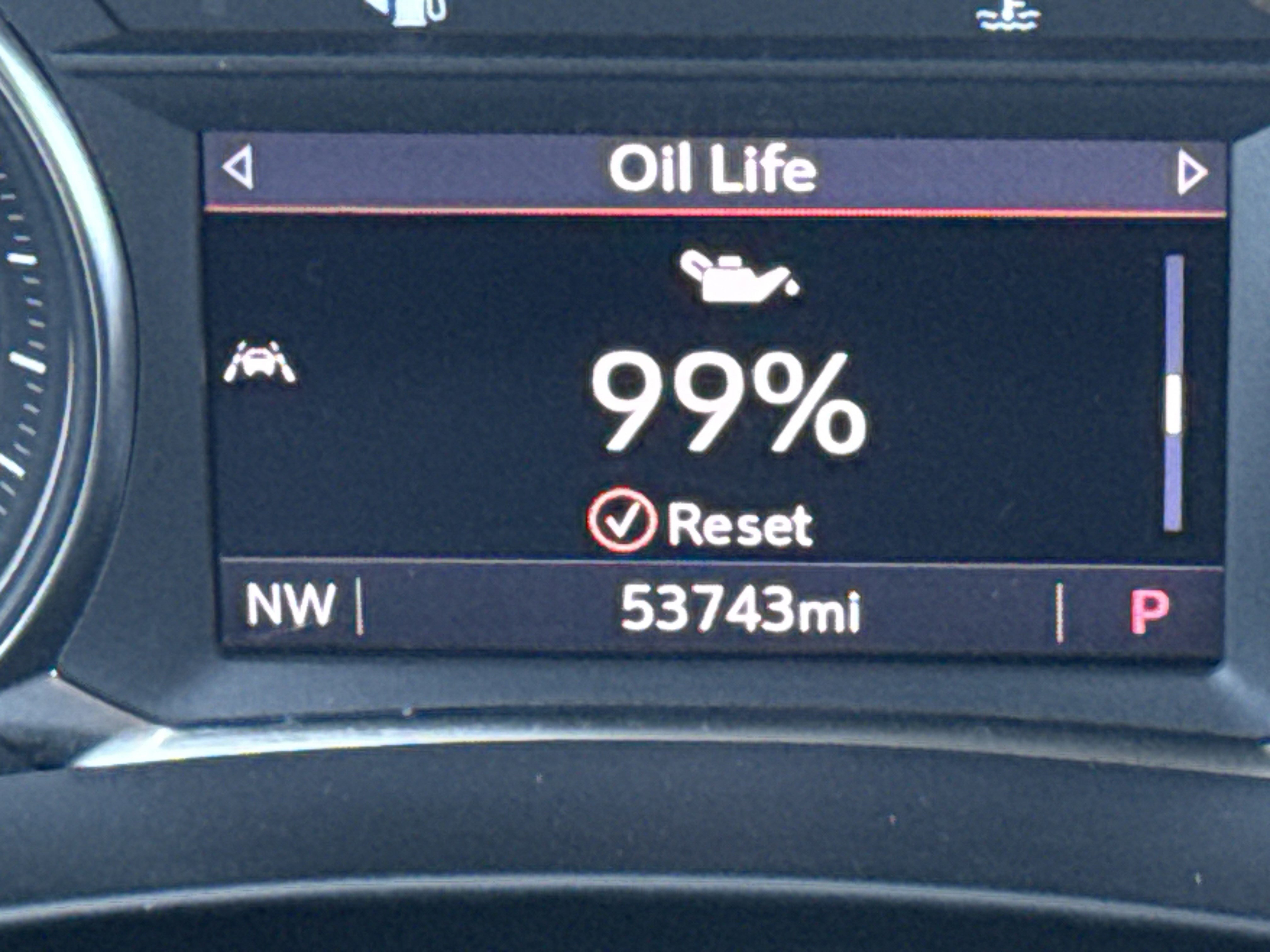 Used 2023 GMC Terrain AT4 image 29