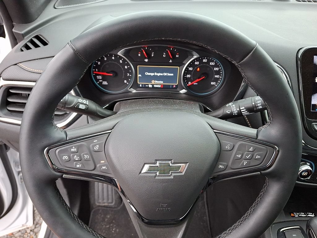 Used 2024 Chevrolet Equinox Premier AWD/4WD image 25