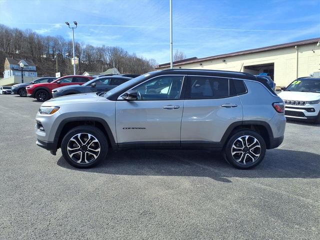 Certified 2022 Jeep Compass Limited image 4