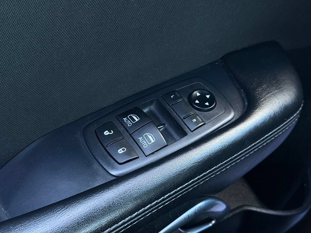 Used 2021 Dodge Challenger SXT RWD image 16