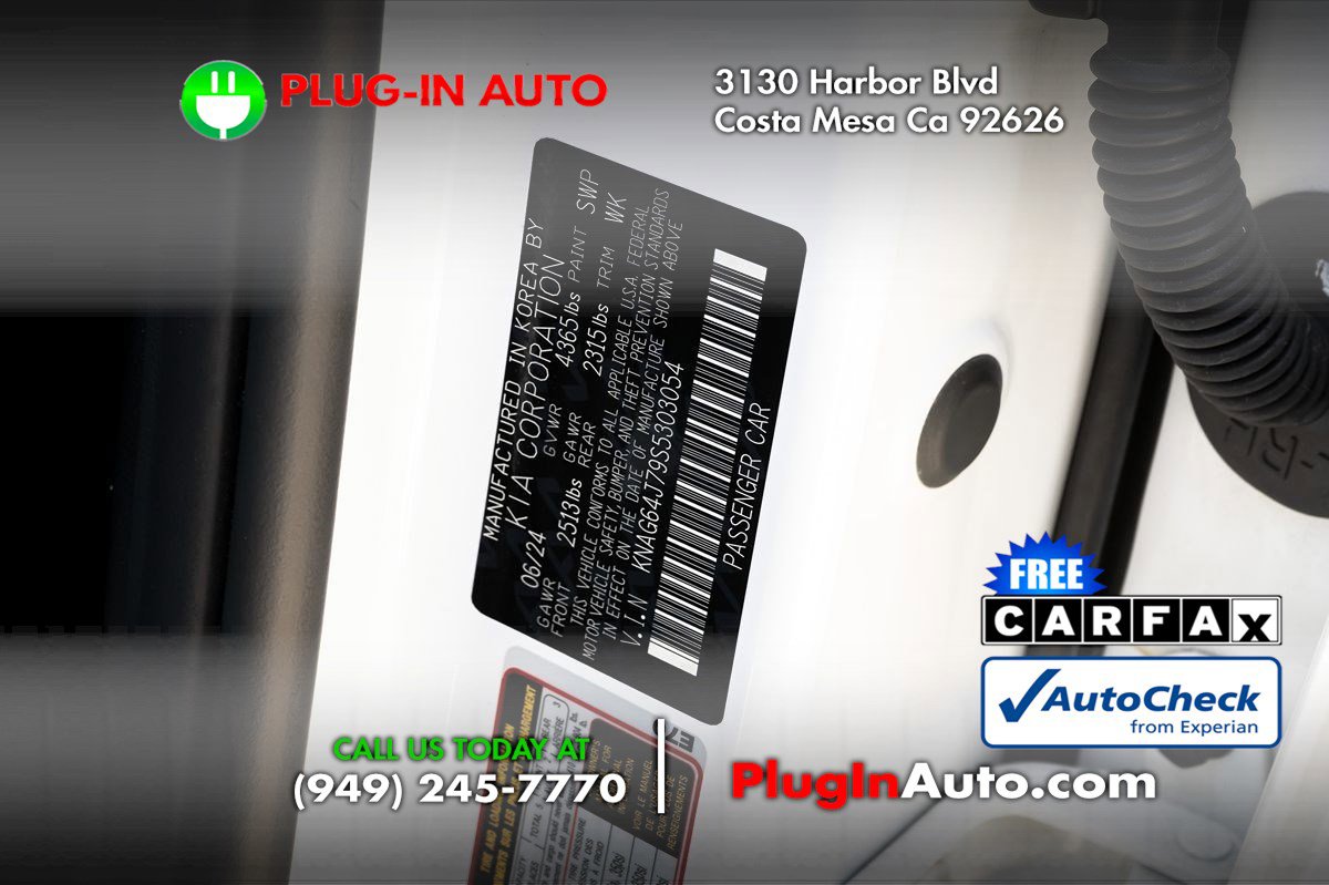 Used 2025 Kia K5 GT-Line w/ GT-Line Premium Package FWD image 9