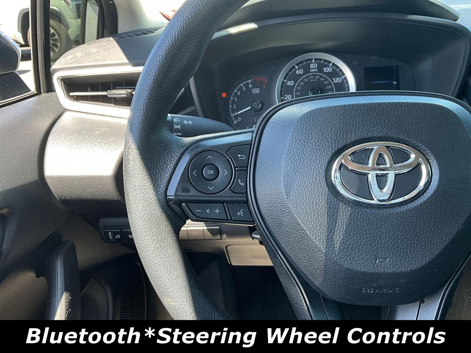 Used 2022 Toyota Corolla LE FWD image 10