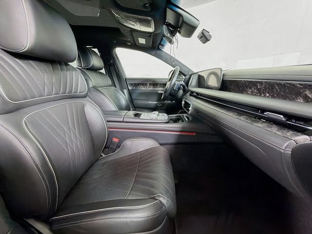 Used 2023 Genesis G90 3.5T AWD/4WD image 35