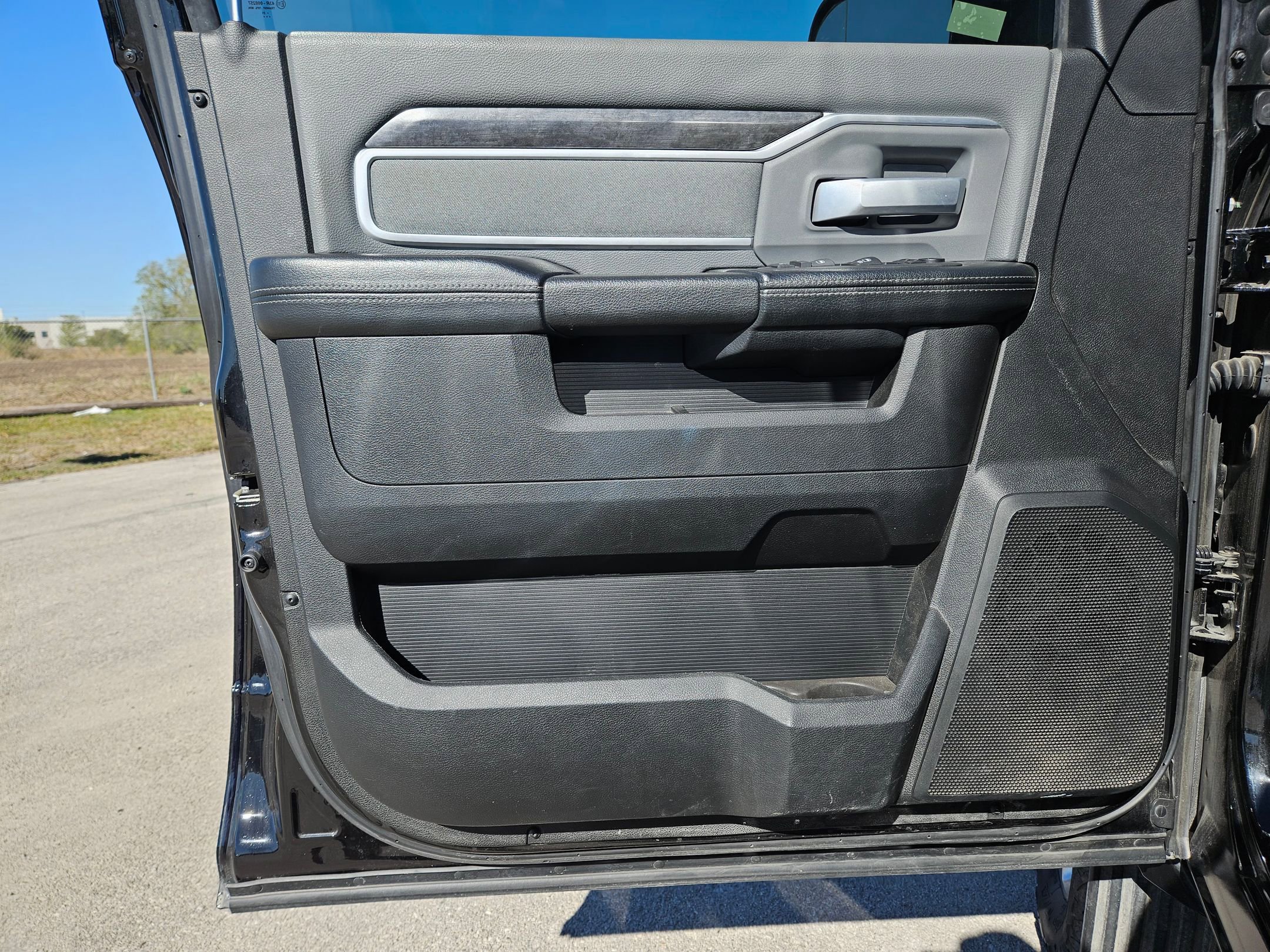 Certified 2021 RAM 2500 Big Horn w/ Level 1 Equipment Group image 11