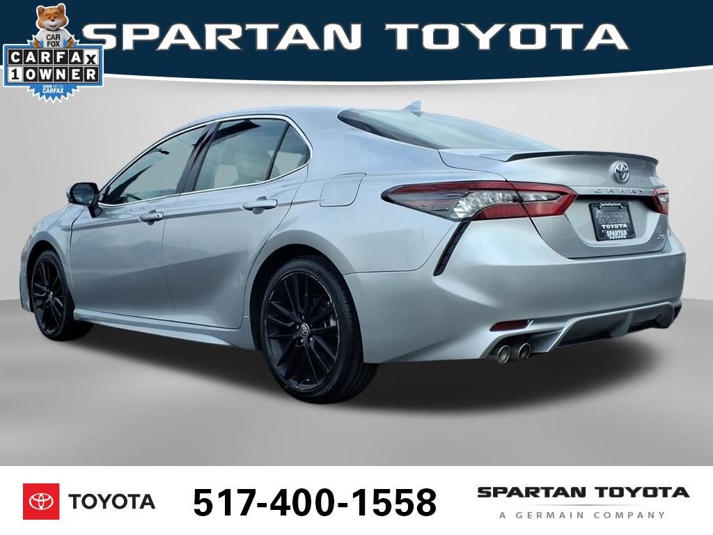 Used 2023 Toyota Camry XSE image 9