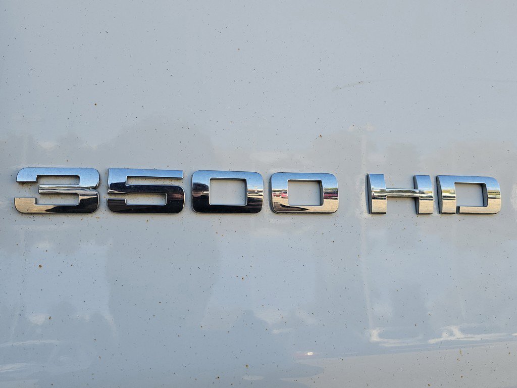 Used 2018 Chevrolet Silverado 3500 W/T image 26