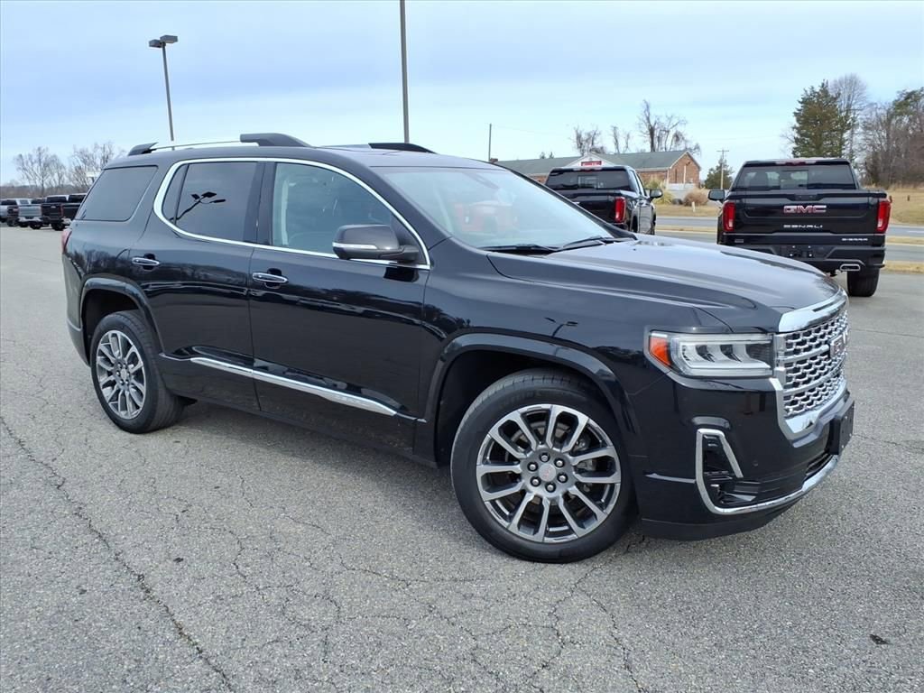 Used 2021 GMC Acadia Denali w/ Denali Technology Package image 1