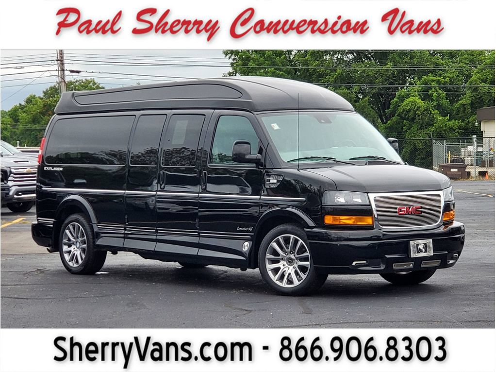 Used 2021 GMC Savana 3500 LS w/ Chrome Appearance Package RWD image 1