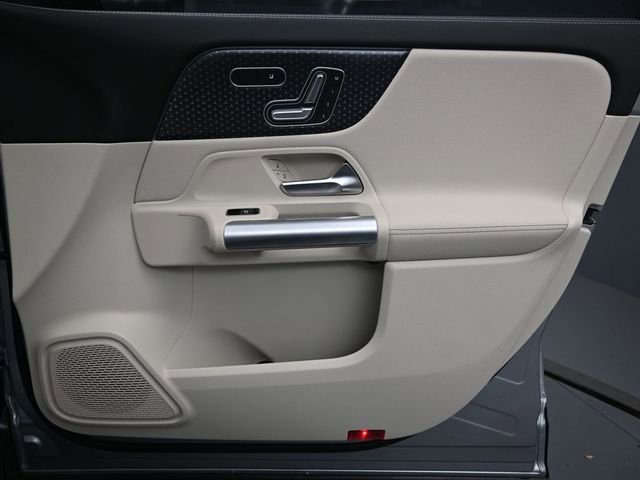 Used 2026 Mercedes-Benz GLA 250 image 30
