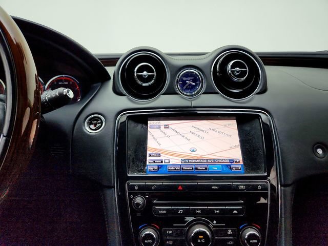 Used 2012 Jaguar XJ L image 23