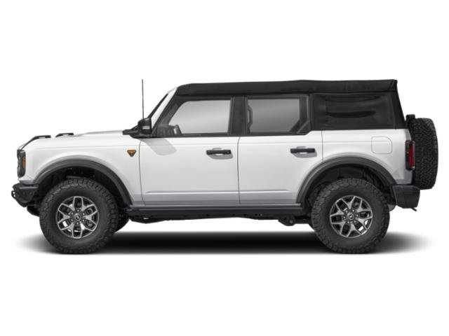 Used 2025 Ford Bronco Badlands AWD/4WD image 3