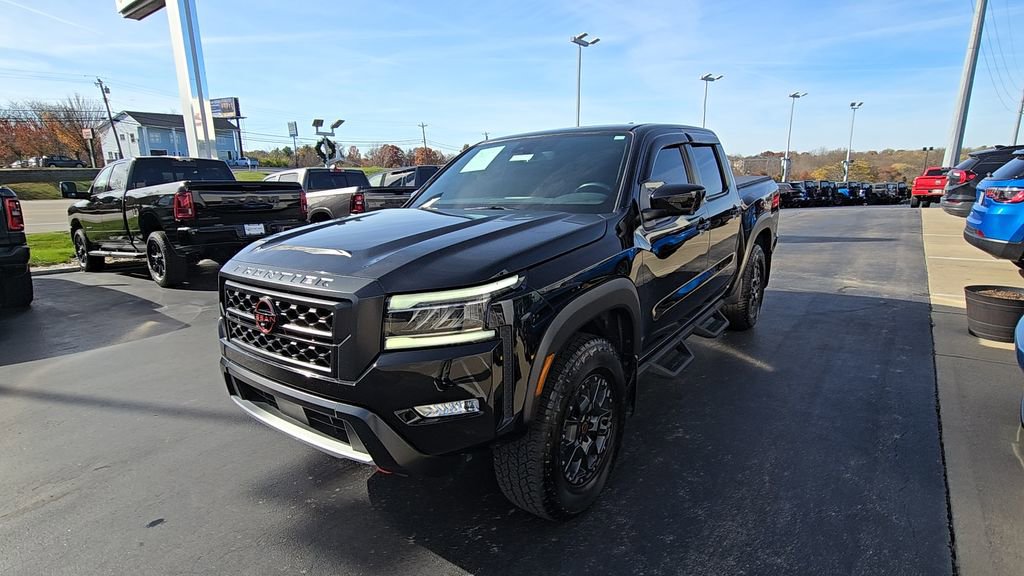 Used 2024 Nissan Frontier PRO-4X w/ Pro Premium Package image 3