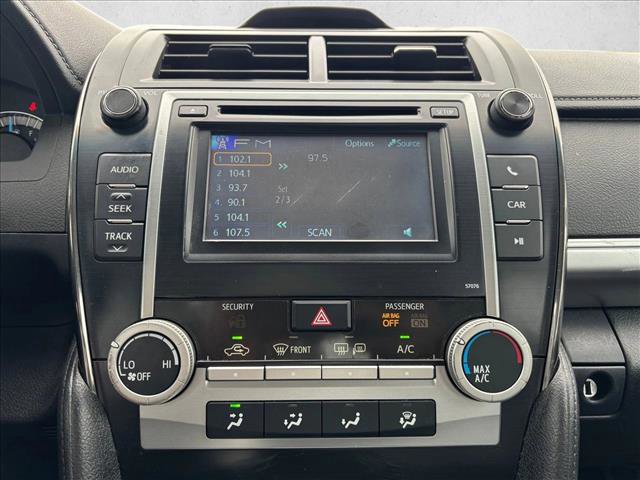 Used 2013 Toyota Camry SE image 14