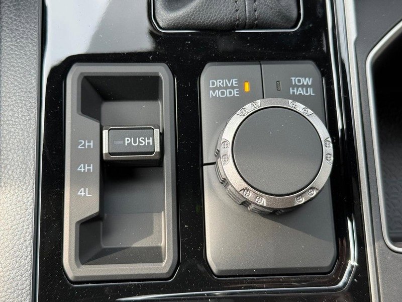 New 2026 Toyota Tundra SR5 image 28