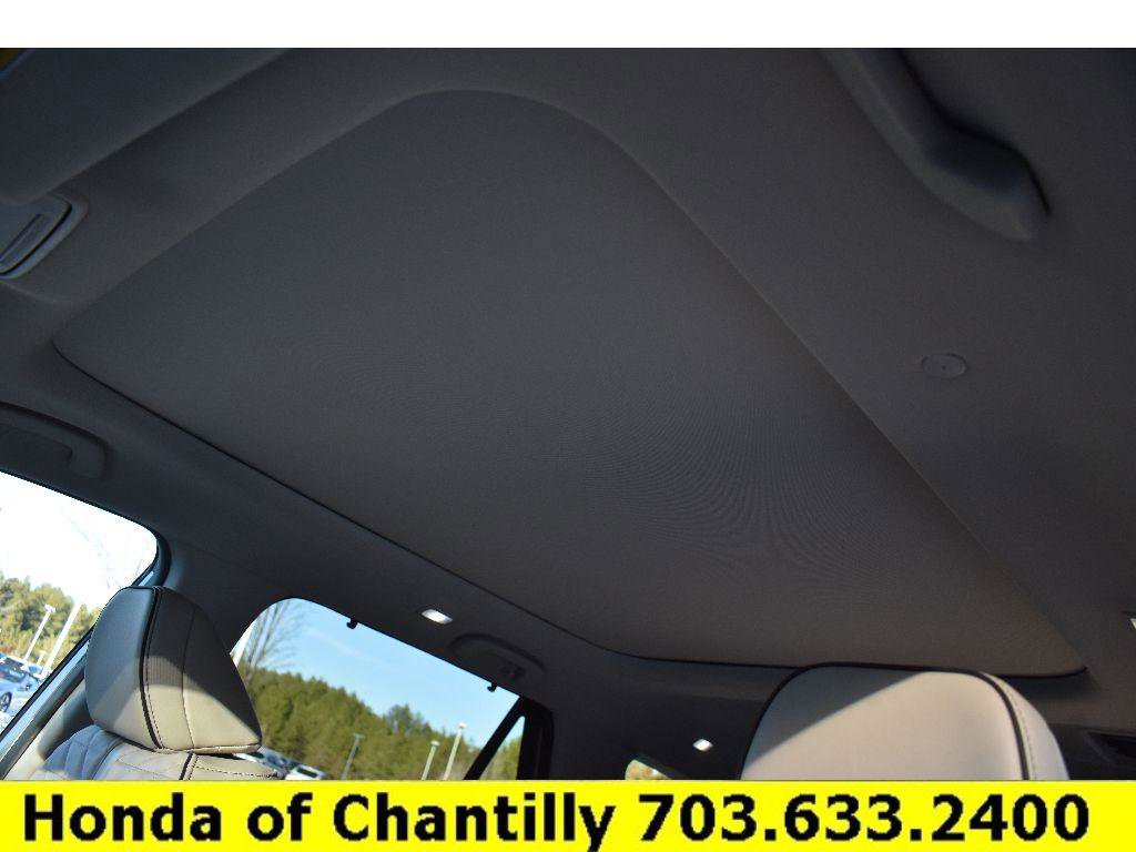 Used 2026 Honda Pilot Elite image 23