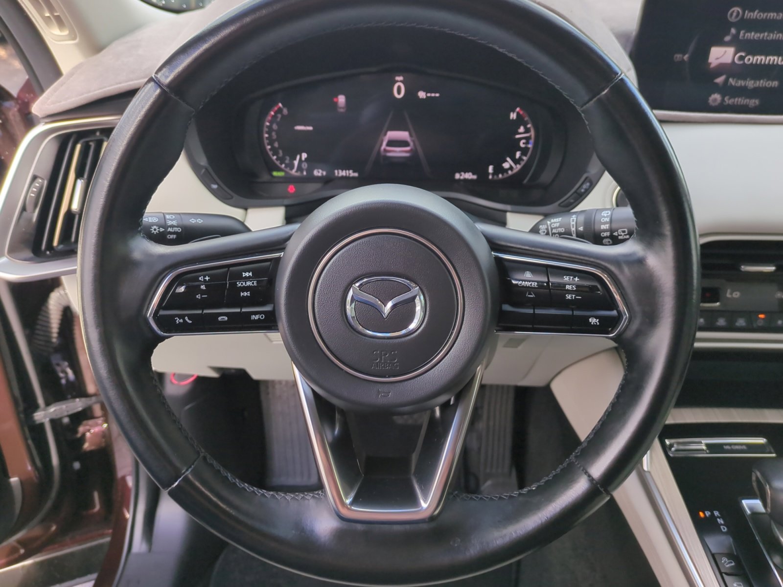 Used 2024 MAZDA CX-90 3.3 Turbo w/ Premium Plus Pkg image 9