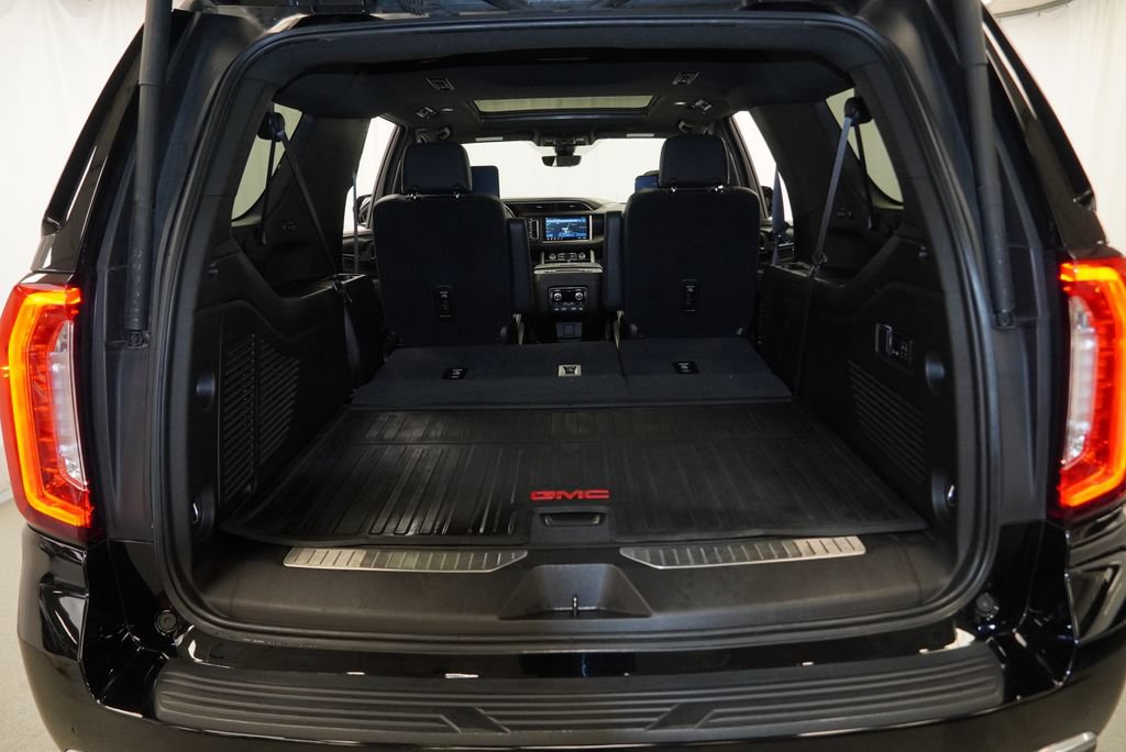 Used 2021 GMC Yukon XL Denali w/ Denali Ultimate Package AWD/4WD image 49