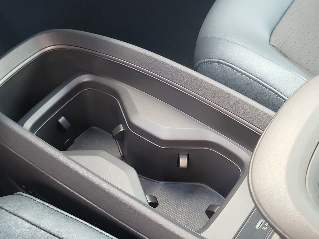 New 2026 Nissan Leaf SV+ image 9