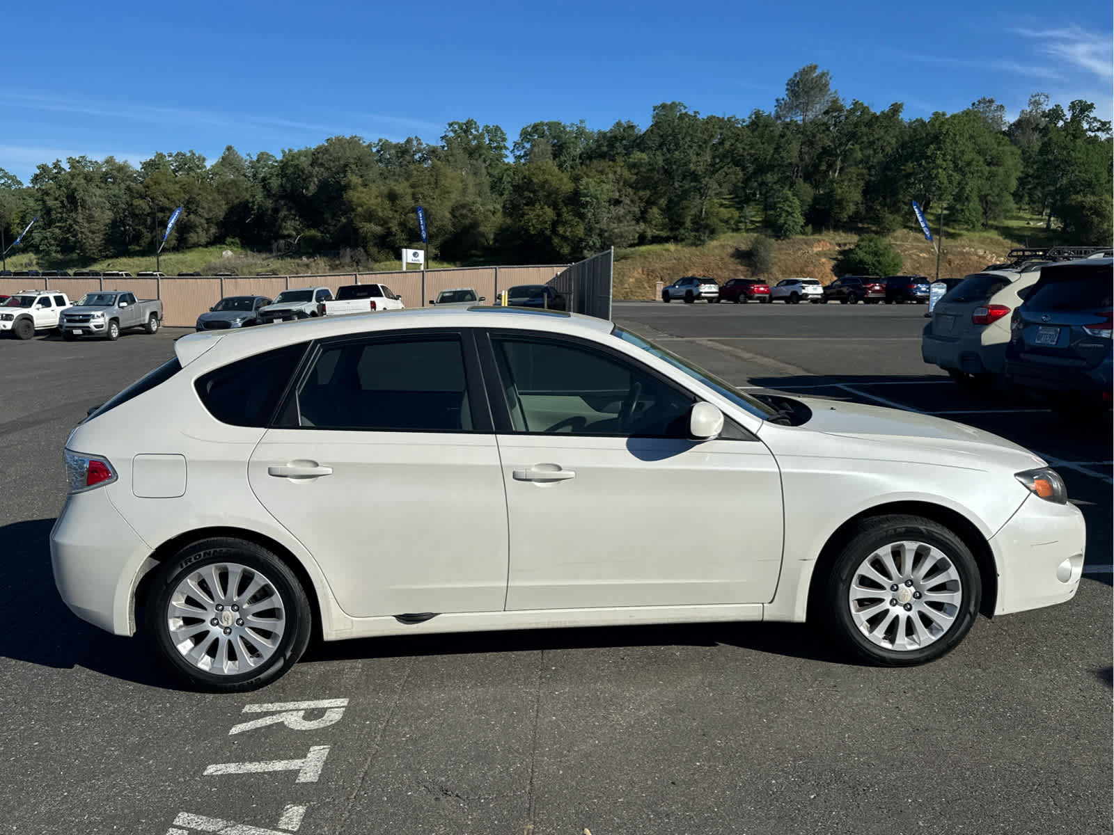 Used 2010 Subaru Impreza 2.5i Premium image 4