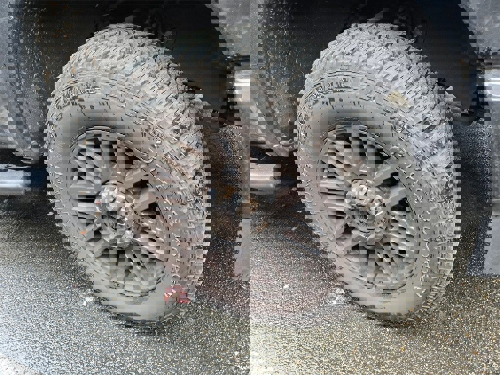 Used 2021 Ford F250 Lariat image 5