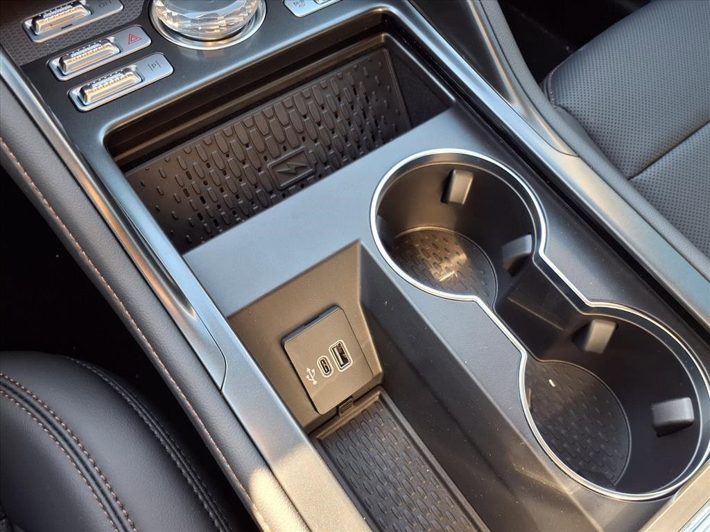 New 2026 Lincoln Nautilus Premier w/ Jet Appearance Package image 9