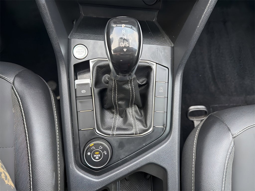 Used 2022 Volkswagen Taos SE image 18