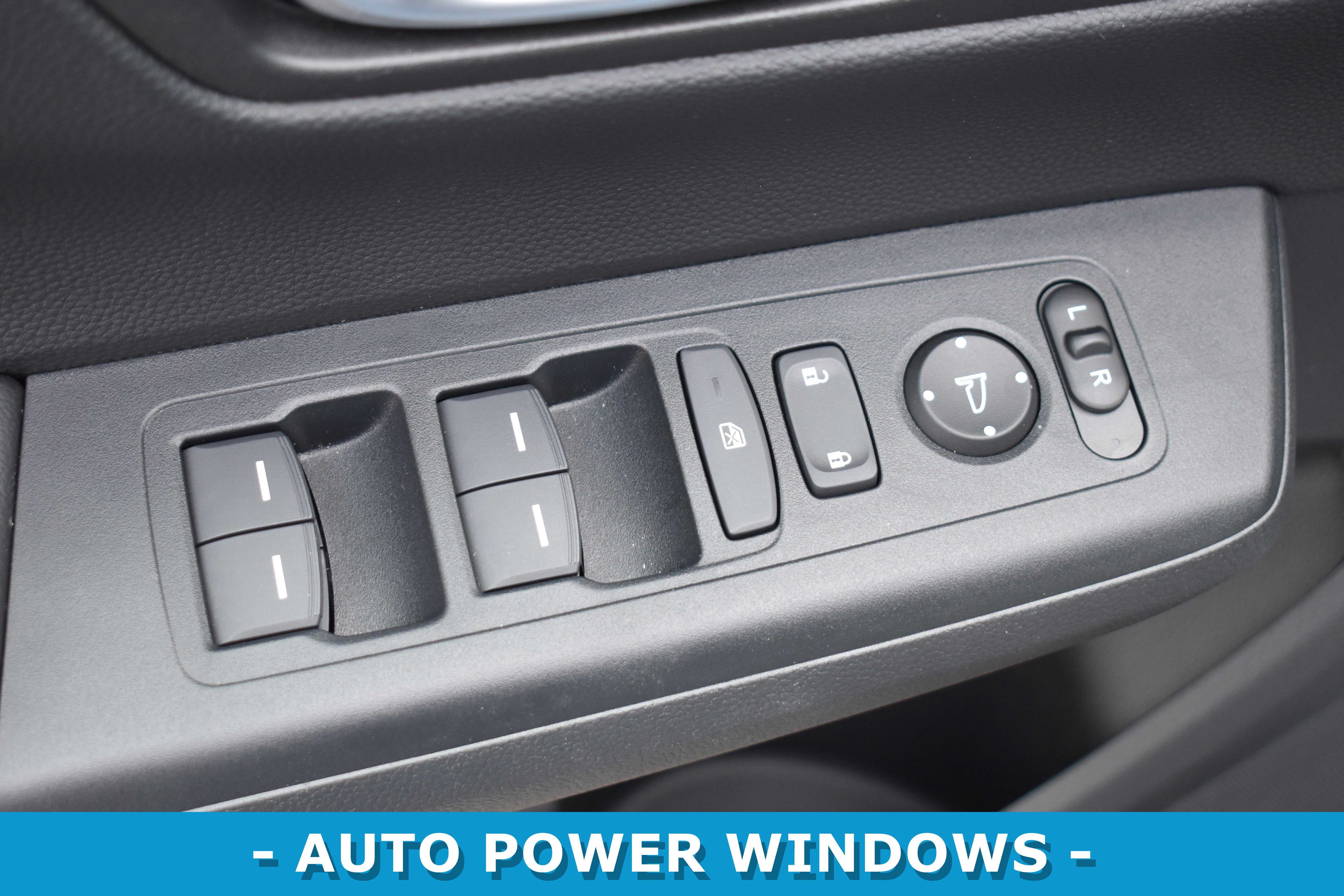 Certified 2025 Honda CR-V Sport-L image 7