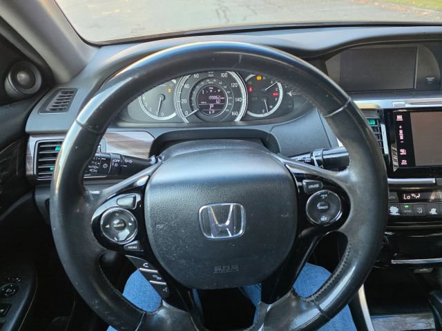 Used 2016 Honda Accord EX-L image 12