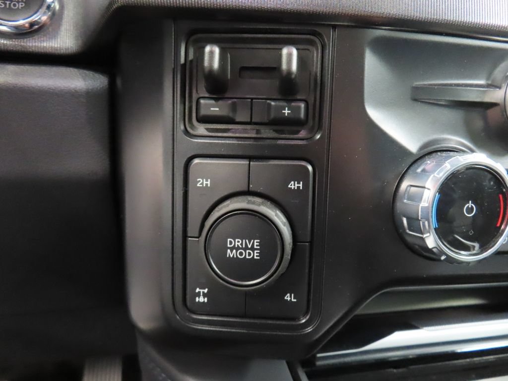 Used 2026 Ford F250 Platinum AWD/4WD image 56