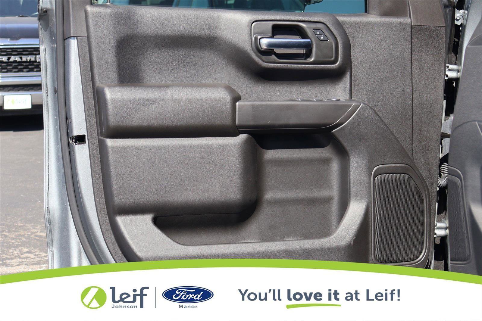 Used 2024 Chevrolet Silverado 1500 Custom image 10