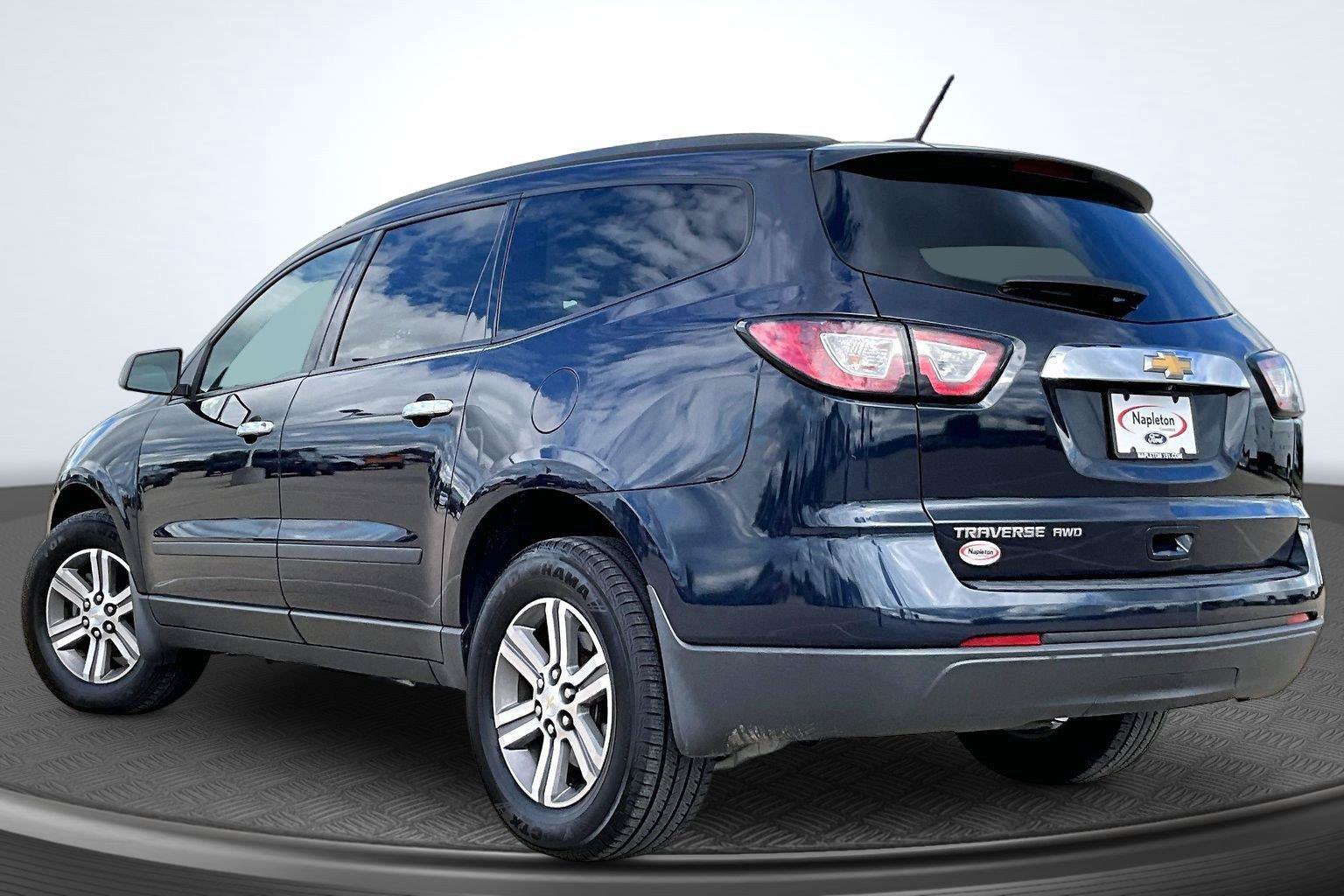 Used 2017 Chevrolet Traverse LS AWD/4WD image 14