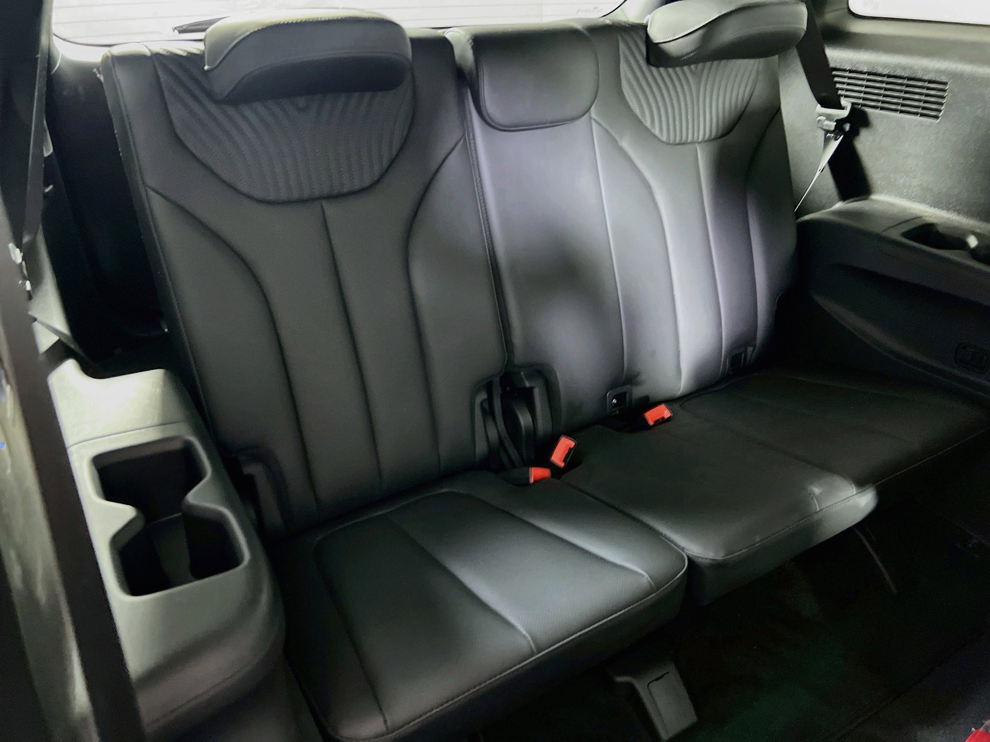 Used 2023 Hyundai Palisade Calligraphy w/ Winter Package image 29