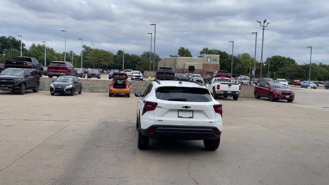Used 2026 Chevrolet Trax RS w/ Driver Confidence Package FWD image 7