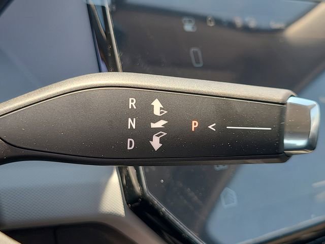 New 2027 Chevrolet Bolt RS w/ Technology Package image 31