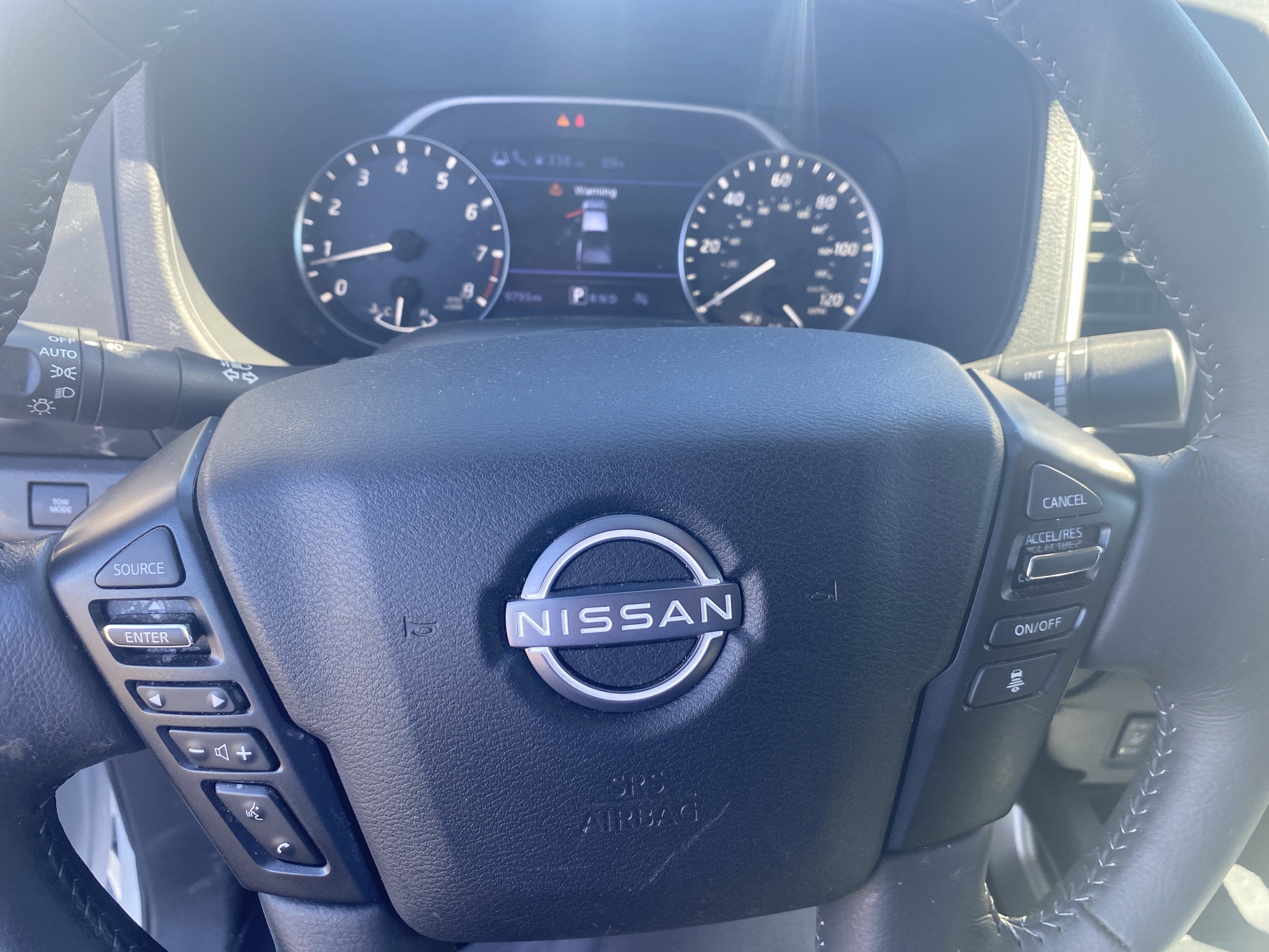 Used 2024 Nissan Frontier SV w/ SV Convenience Package image 13