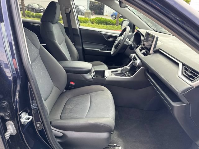 Used 2024 Toyota RAV4 XLE FWD image 10