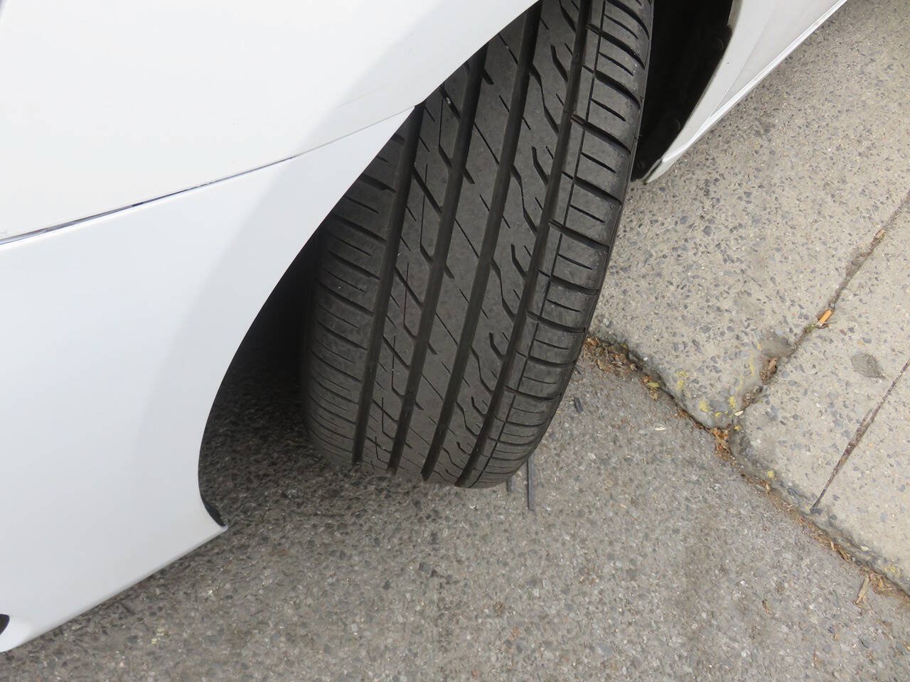 Used 2017 Lexus IS 200t F Sport w/ F Sport Package RWD image 29