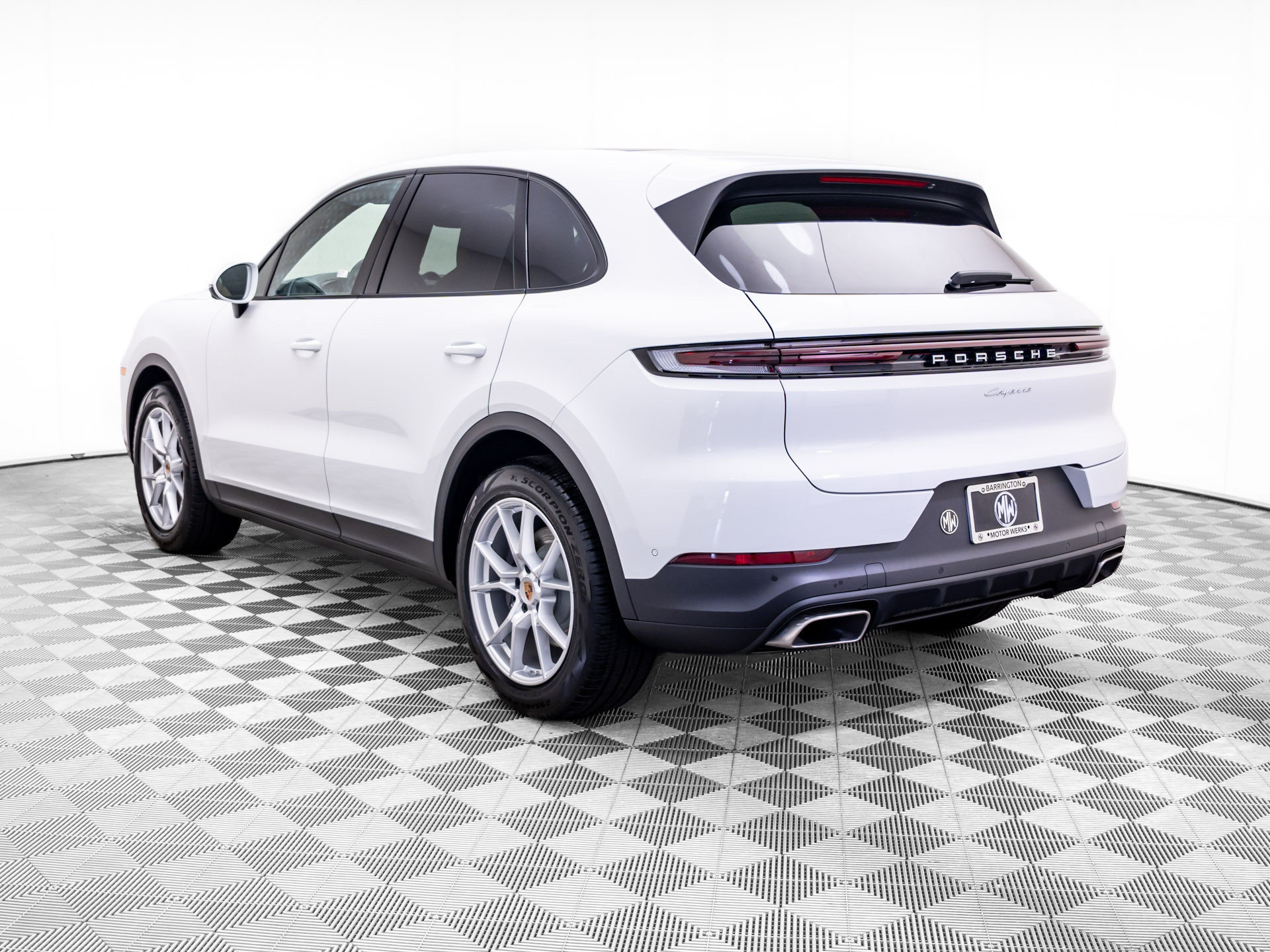 New 2026 Porsche Cayenne AWD/4WD image 3