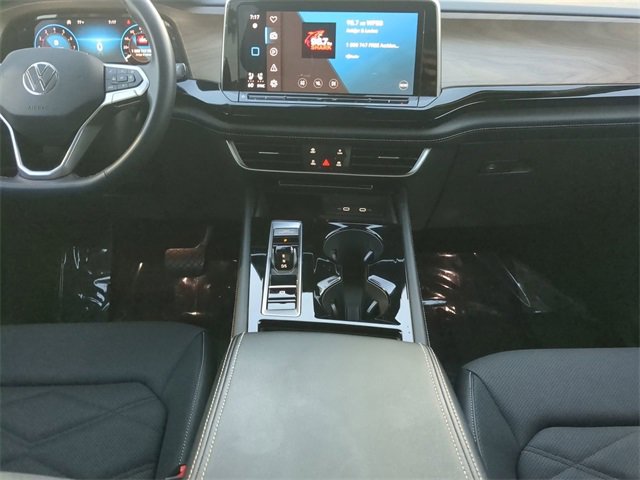 Certified 2024 Volkswagen Atlas SE image 16