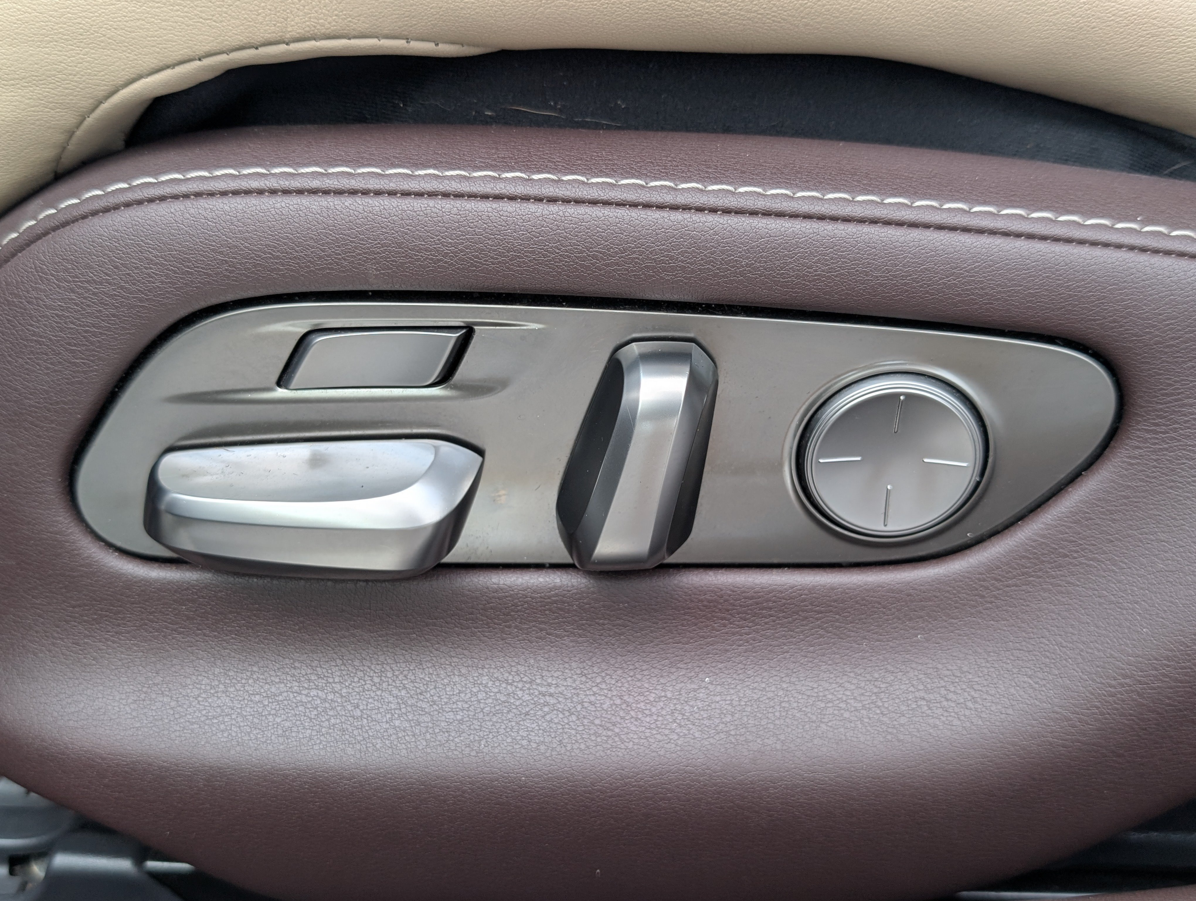 Used 2018 Lexus LS 500 AWD w/ Interior Upgrade Package image 22