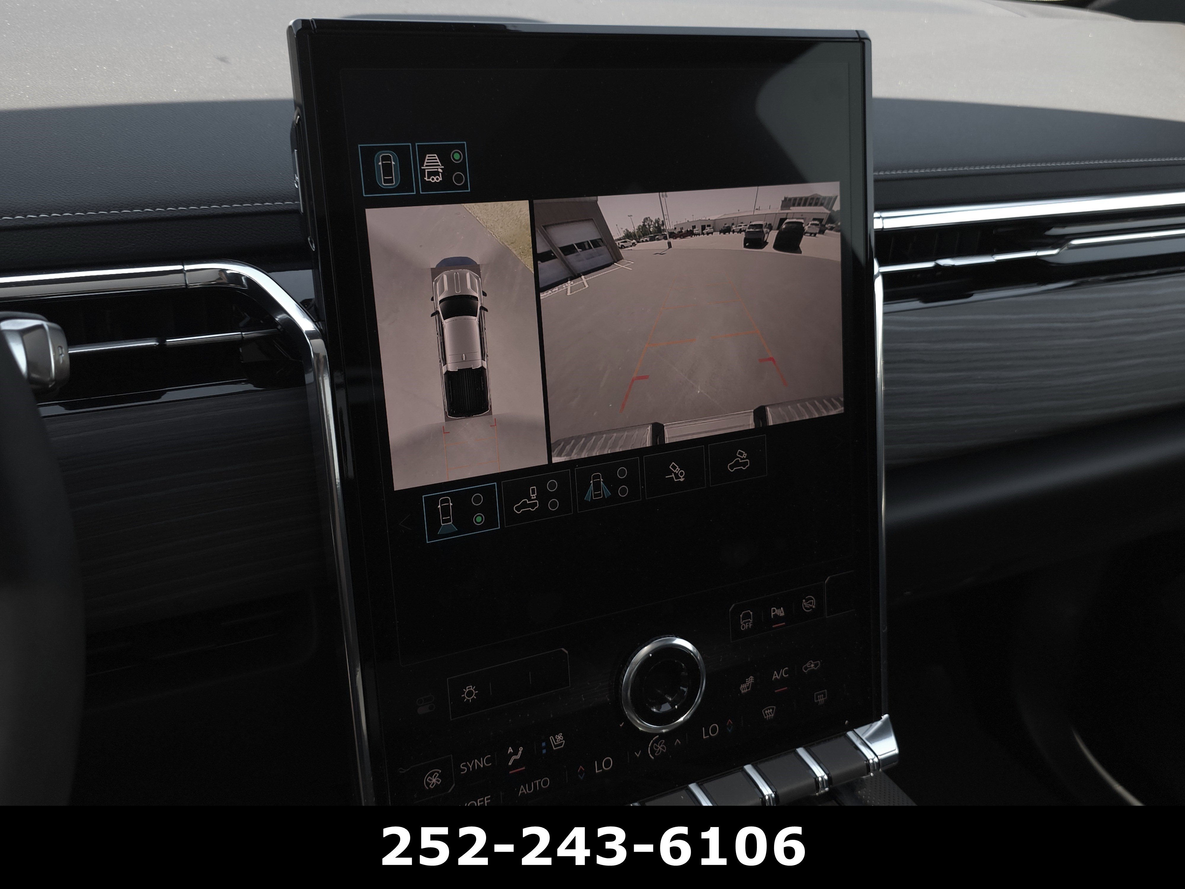 Used 2025 GMC Sierra EV Denali AWD/4WD image 16